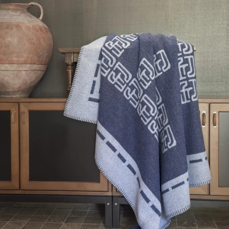 Freyjaloft Medallion wool throw