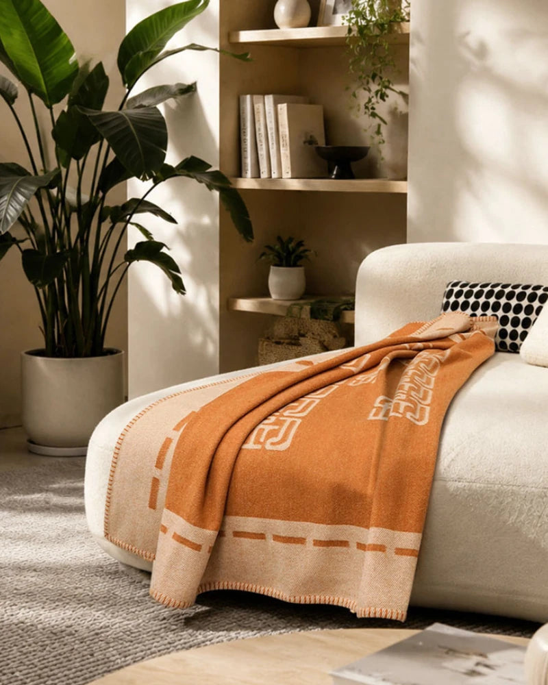 Freyjaloft_mobile_home_page_banner_-_1