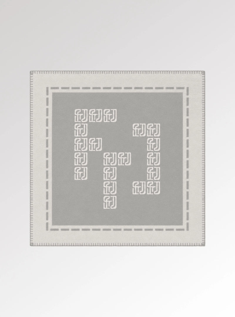 Signature Medallion Alpaca & Cashmere Throw - Feather Grey